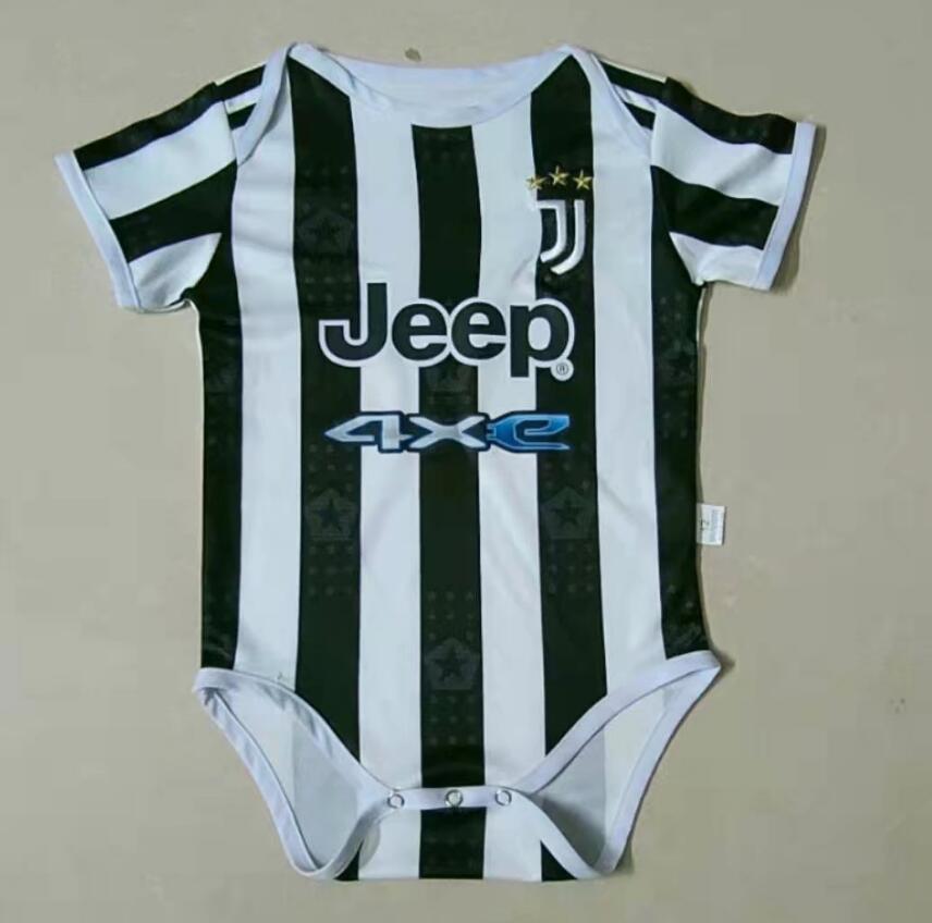 2021/22 Juventus Infant Home Soccer Jersey miniKit